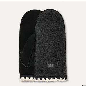 UGGfluff Scalloped Mitten